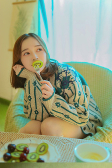 杨幂迪丽热巴杨颖关晓彤小说